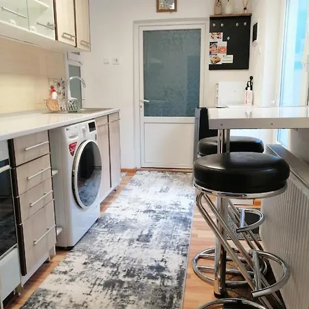 Balu Apartament 2 Dormitoare * Brasov